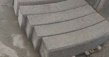 日喀则布芝麻白弧形路牙石