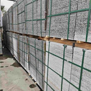 日喀则布芙蓉白地铺石，石材地铺石